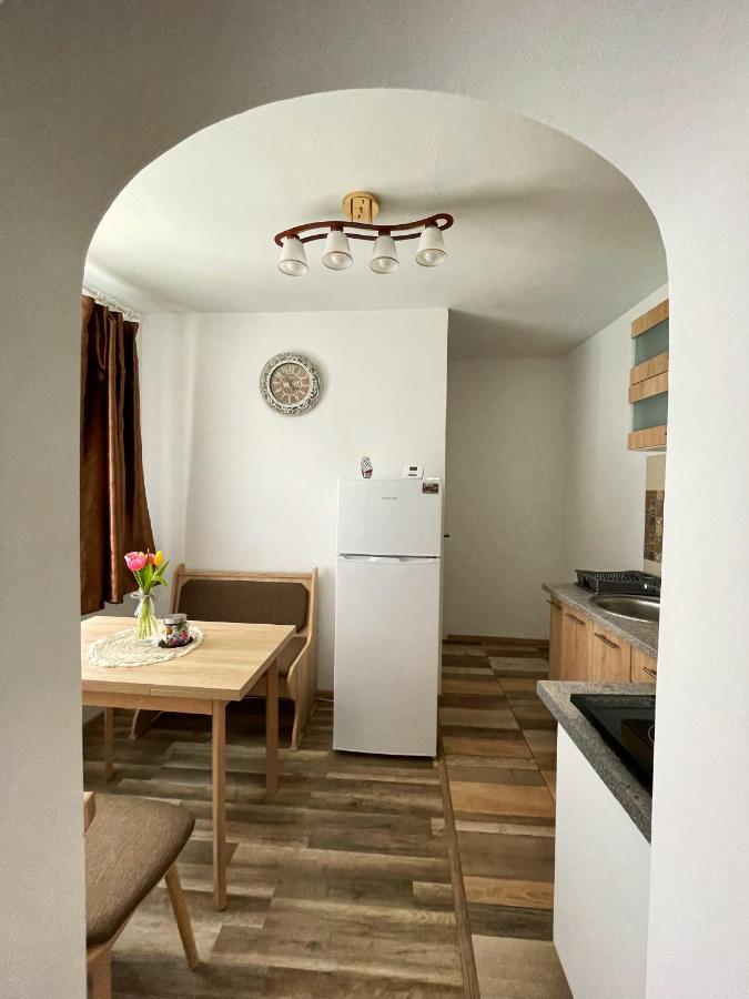 Ferienwohnung La Mary In Old Town Hermannstadt Exterior foto