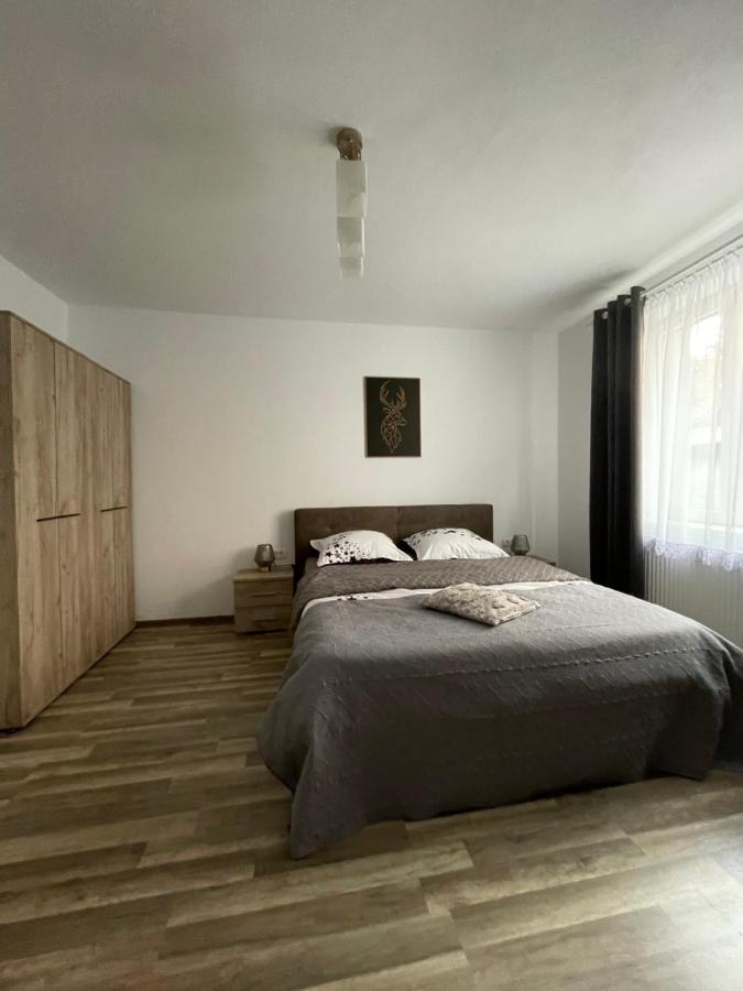 Ferienwohnung La Mary In Old Town Hermannstadt Exterior foto